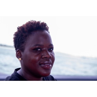 Mattenklopper oorbellen | Surinaamse oorbellen | Grote mattenklopper oorbellen 2